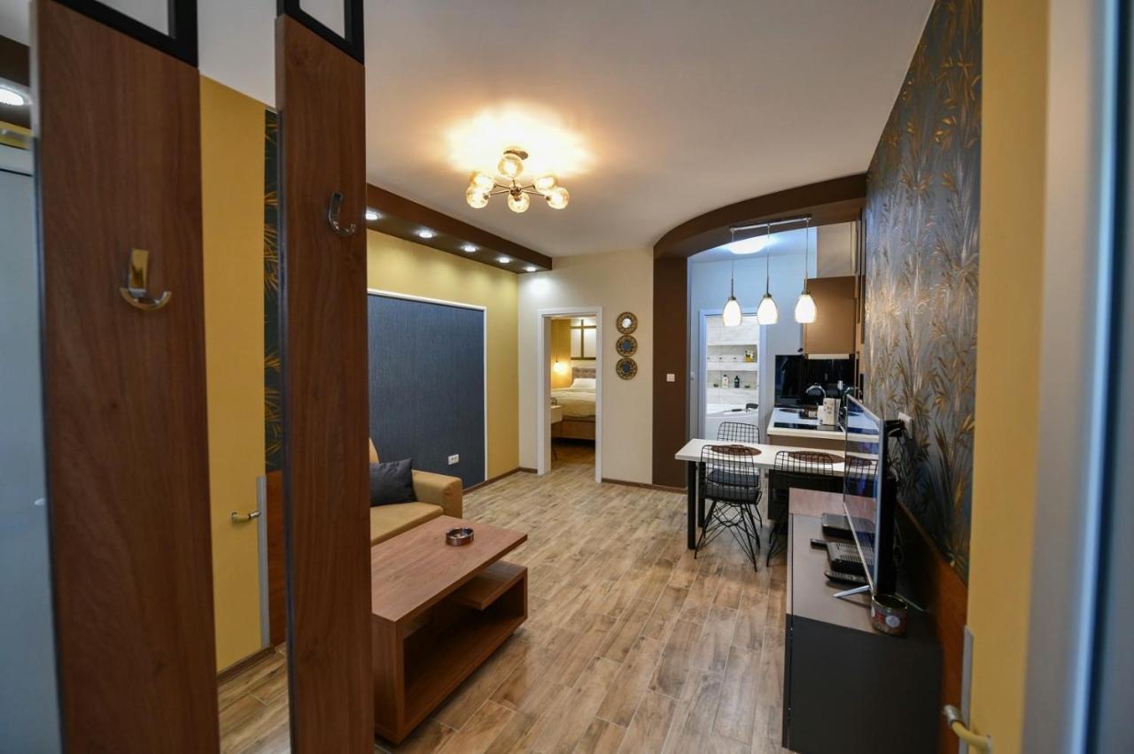 Apartman Dolar Kraljevo Exteriör bild